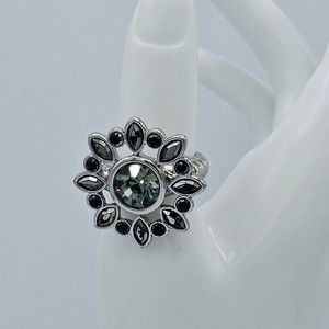 Crystal Ring Size 7 3/4 Floral Gray Black Gems Rhinestone Estate Jewelry Costume